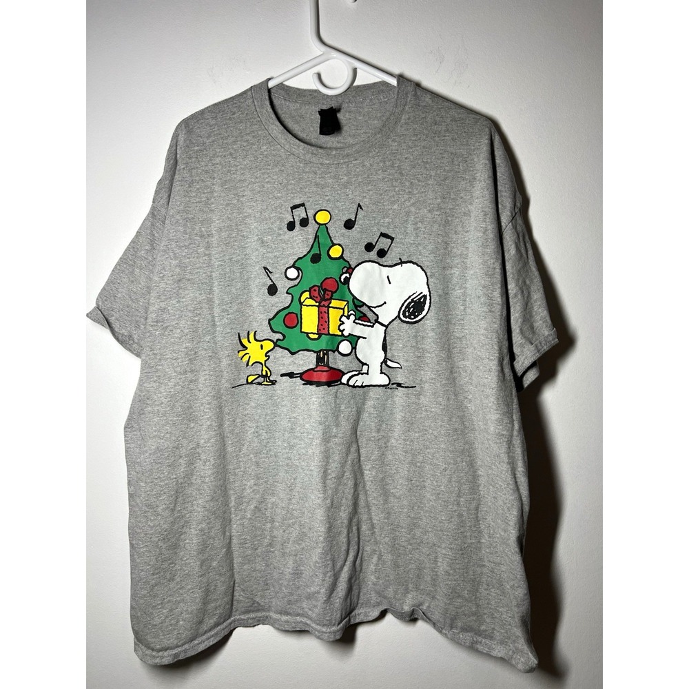 Peanuts Snoopy & Woodstock Christmas Tree Gray Graphic Cotton T-Shirt Size 2XL